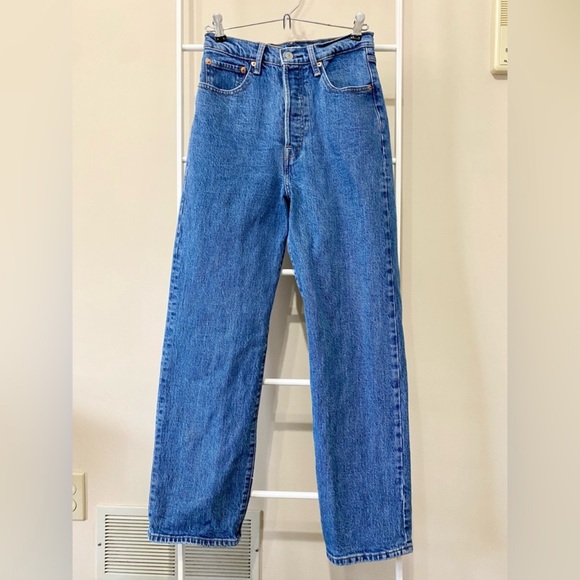 Levi’s Ribcage Straight Jeans size 28 - Picture 2 of 8